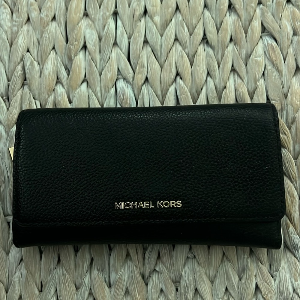 Michael Kors trifold large wallet